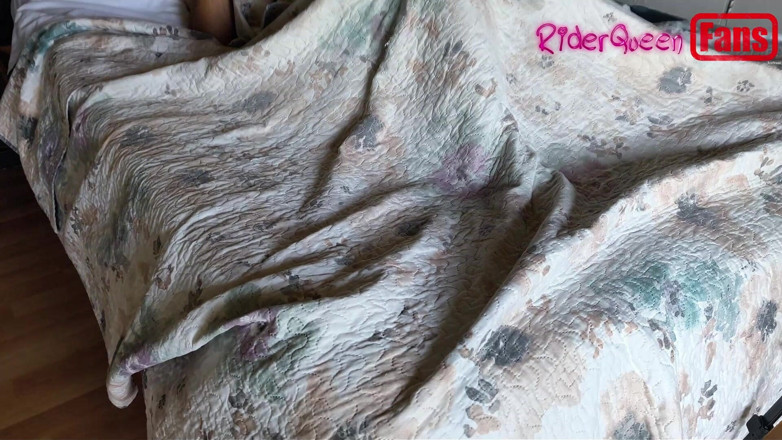 Riderqueen: Video per i fan, una hotwife nel mio letto