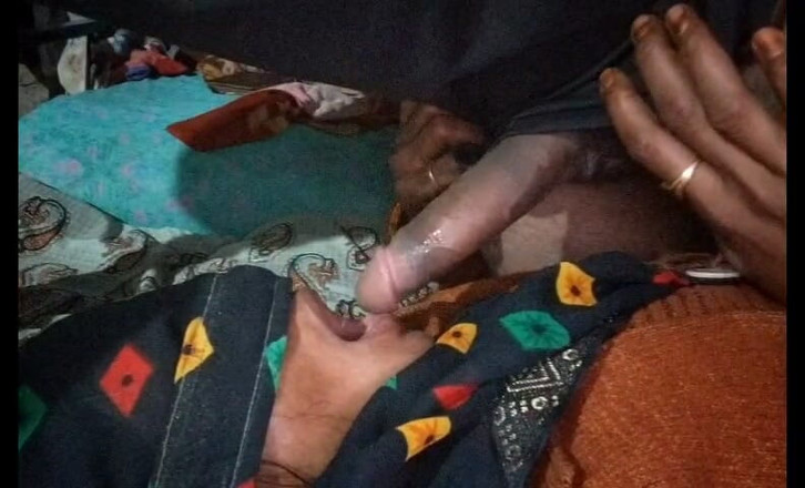 Kumari1996: Meri Mama Ki Ladki Hai Mera Land Chusa Aur Munh...