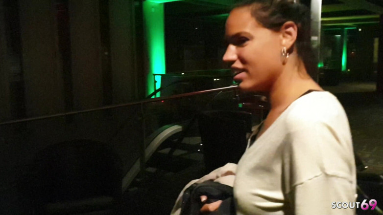 Scout69: Two German Best Friend Teens Give Risky Blowjob at Cinema...
