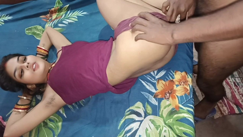 Sital: Une bhabhi desi indienne musulmane magnifique se fait baiser par...