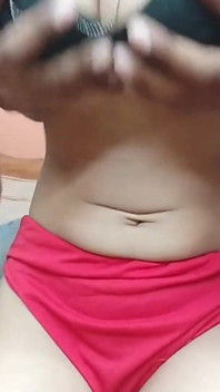 Indisch dorp Devar Bhabhi Priya hardcore seks en eerste keer seks met Desi-jongen