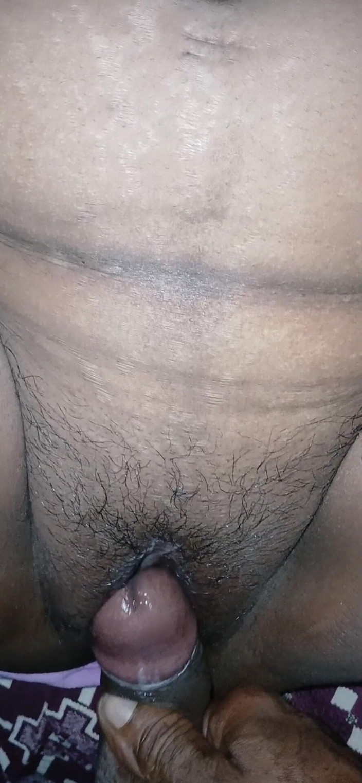 vijay_kumarpatel: Indian Hot Rajini Bhabhi Has Fun with Young Boy