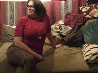 Sex over 50: Czerwony sweter