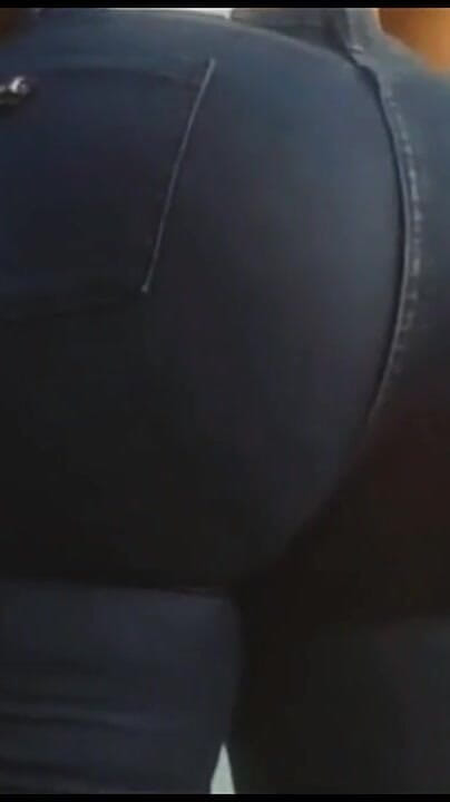 Dzaddy long strokes: Fat Ass Jean Fitting
