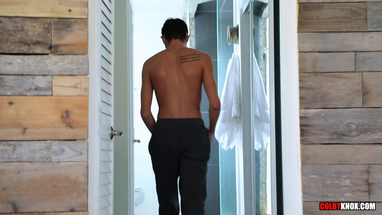 Colby Knox: Sweet Shower Lovin Bareback