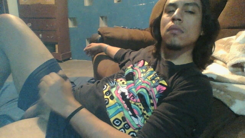 AlexAlejandro13: 침대에 있는 당신의 이상적인 남자