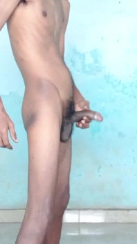 Rajesh Playboy 993 masturbuje velký penis a stříká do sklenice. Honění Hlazení ptáka Obrovský výstřik