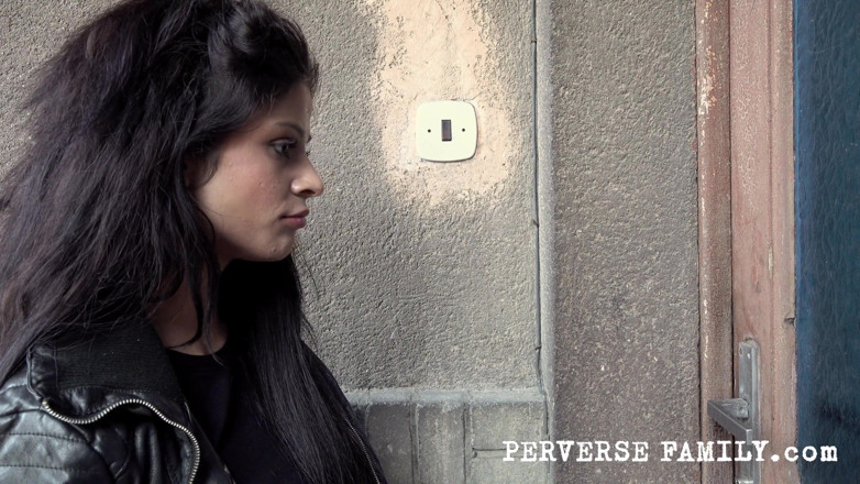 Perverse Family: Perverse Family 10 (season 2) German Tattoo