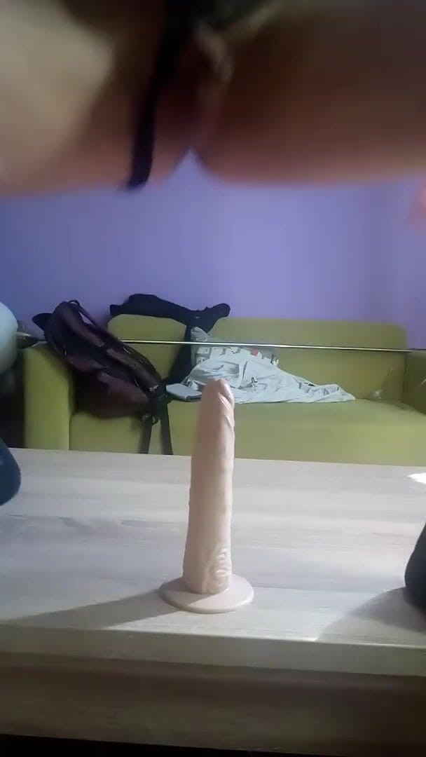 Sweethole: Memek sangeku dan dildoku