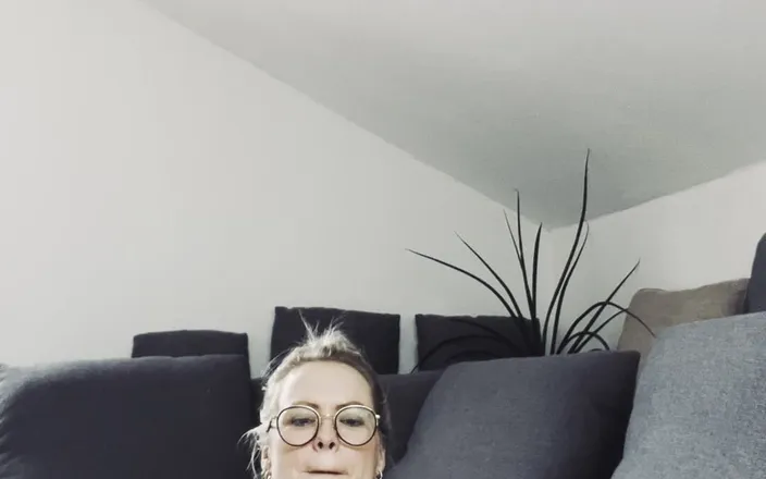 Mia Hase: Mia Hase and Her Self-fuck to All the Stefans of...