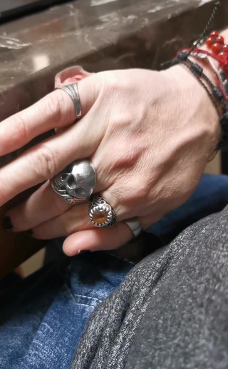 Dirty Talking Guy: Sadece boşalmayı çok istiyorum. Neden kendimi bu kadar azdırıyorum?!!