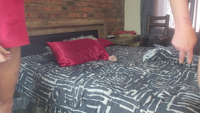 Sparowdox: ホットなブロンドのミルフ相互マスターベーションアマチュアセックス