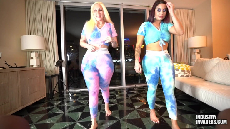 Pawg Queen: PAWG สาวหีเด็ดแบ่งควยกัน