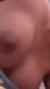 Dwie opalone słodko-sadystyczna cycata Gals okrutnie dominują cię z nielimitowanymi creampies w premium mydlanej krainie mydła rozdział 1