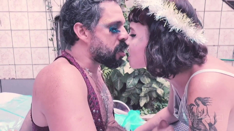 aquelemariooficial: Casal Se Conheceu No Carnaval E Acabou Fazendo Sexo Na...