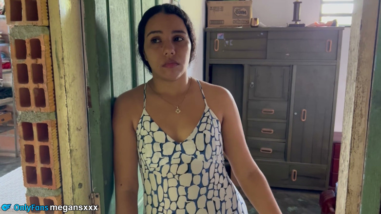 MeGanSxx: Either You Pay Me or I'll Take You, You Decide