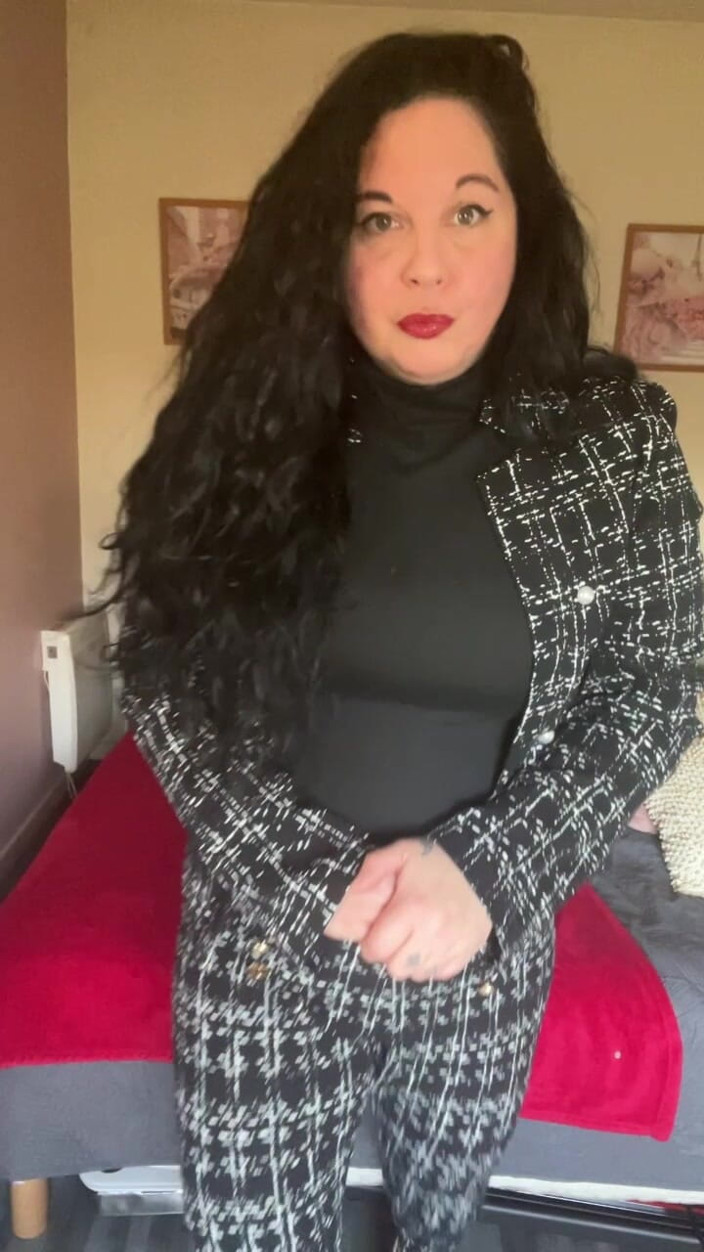 Maitresse Clara: Stydím se za vás všechny v eleganci