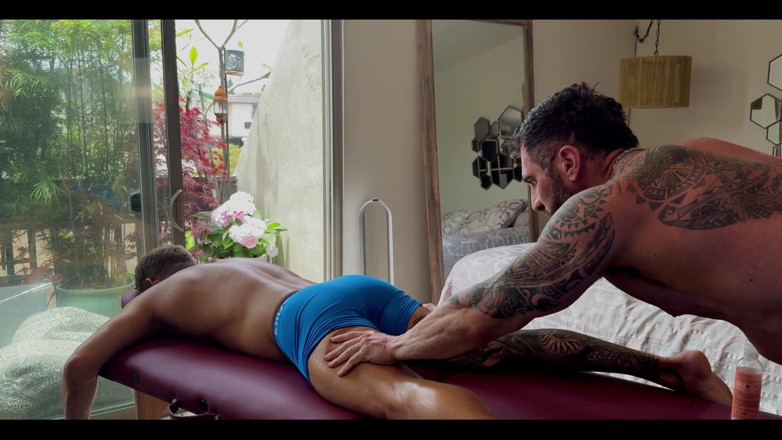 Fitcamgay: Hot Massage Turned Into Something Much More…