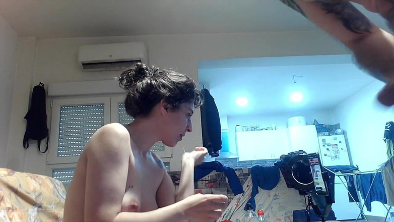 Akasha7: Sakra, tohle streaming začíná být žhavé