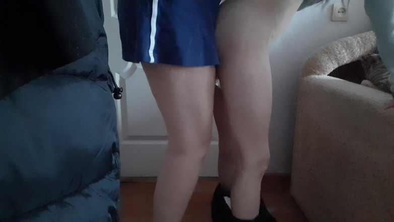 Lesbian-illusion: Saya menggoncang dan mengongkek isteri saya gaya doggy dengan botol