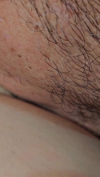 První panenský sexuální styk, dal jsem své přítelkyni lahůdku a dostal její panenskou kundičku!