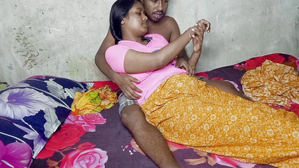 BD couple: Сьогодні я трахався в дуже романтичному настрої! Моя дівчина може дуже красиво смоктати член