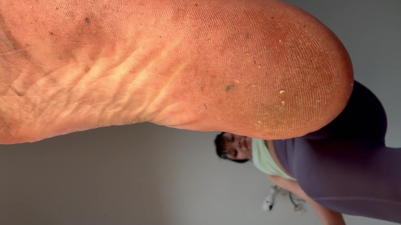 Angellkink: Dirty Feet