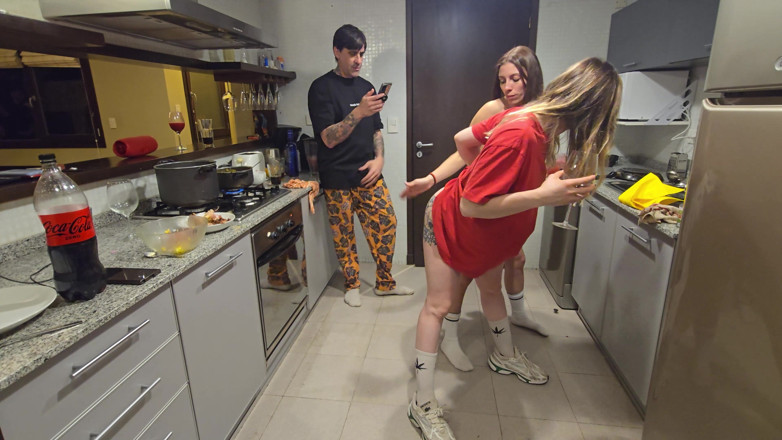 Keila Bassi: What We Never Showed You: the Reality Behind My Shoots
