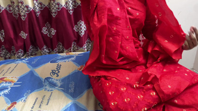 Bdsex24: Saya mengongkek ibu tiri super seksi saya berkongkek tegar di...