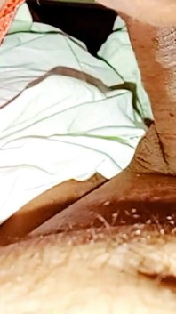 Dal culo alla bocca sesso anale con la nonna e poi succhia il cazzo
