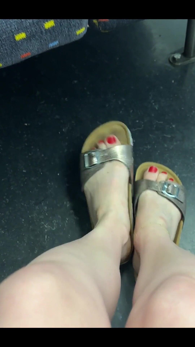 Foot Fetish (Lady Juna) Foot Fetish (Lady Juna)