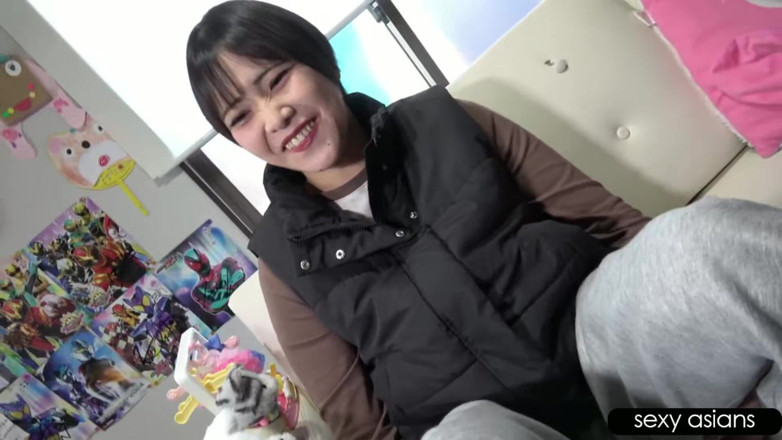 Far east hentai works: Husband at Work Secret Bedroom Visit Ends with Blowjob and...