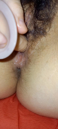 Turis dengan memek berbulu oman