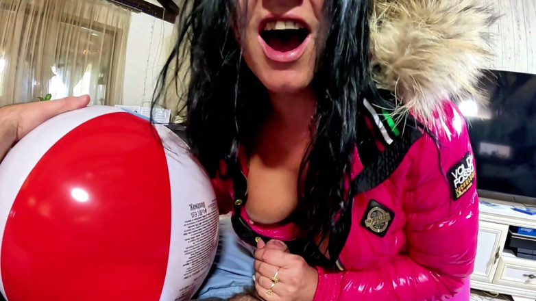 MilfyCalla: Dominant Pink Downjacket MILF Beach Ball Fetish. Deepthroat, Reverse Cowgirl,...