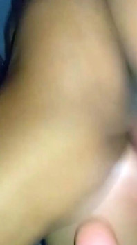 Il ragazzo nero mi ha scopato duro, ha lasciato la mia figa tutta sciolta e mi ha allargato il culo stretto - avventure accounter