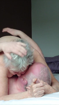 Letztes Date Zum Ficken in Omas Alter Wohnung 2