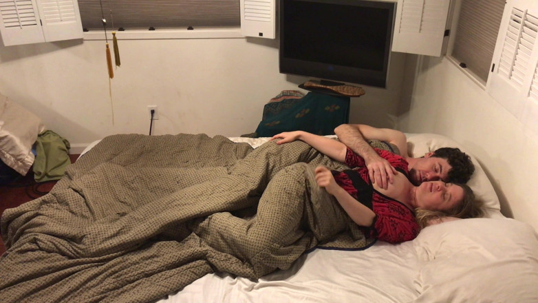Erin Electra: 継母は義理の息子とベッドを共有します