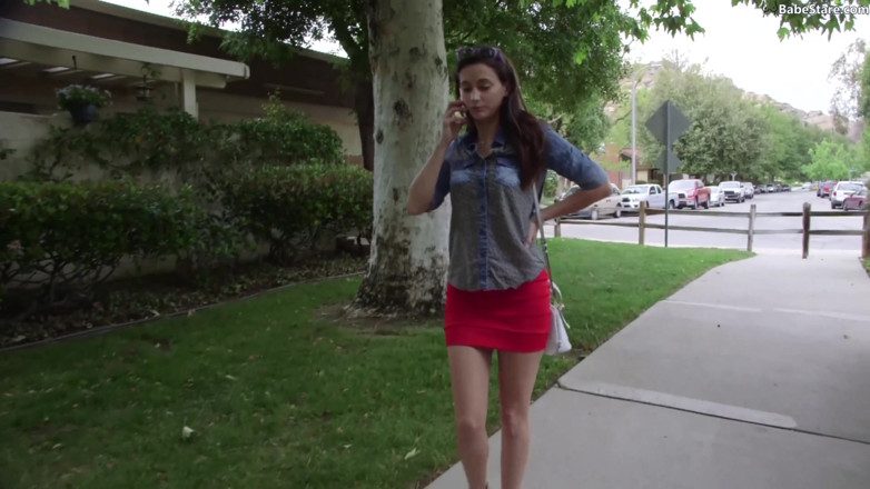 Babe Stare: I really want to kiss you right now: Two lesbians...