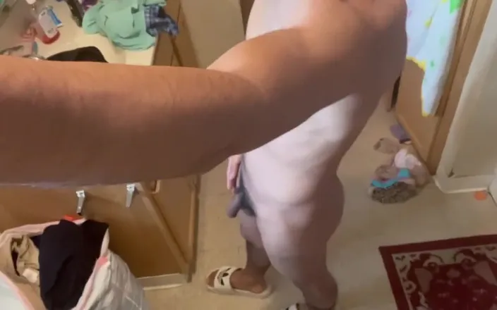 Xooshua (xblue18): Fucking in the Bathroom