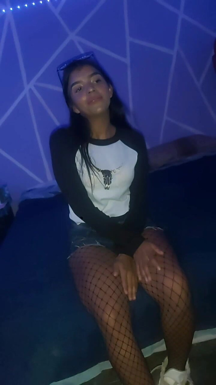 Angelhotmex: Seorang wanita tidak dikenal berusia 19 tahun - angelhotmex