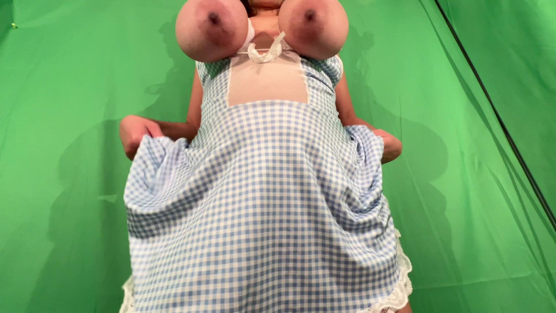 VeeVee Vixen: 우유 처녀 운동