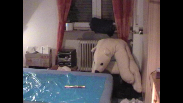 Mark Hannes: 木製ディルドでの自慰行為