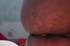 Renata Himalaya: Aku lagi asik masturbasi memekku pakai terong sampai orgasme