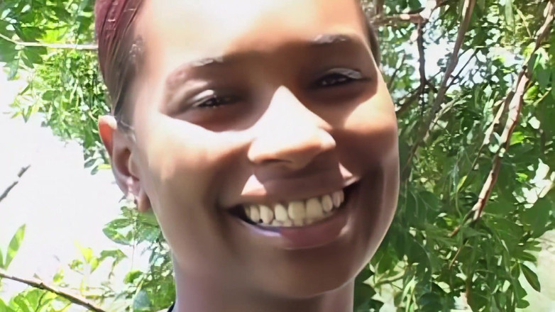 Radical Interracial: 흑인 소녀 보지 먹기