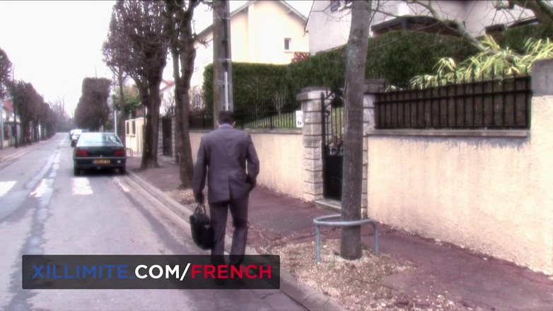 French girls at work: Trio con procace francese milf clanddi jinkcego