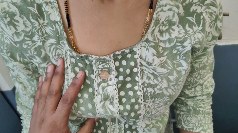 xshika: Indian Desi Wife Blowjob Sucking Cumshot on Neck in Bathroom