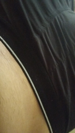 damien: 나를 만져줘