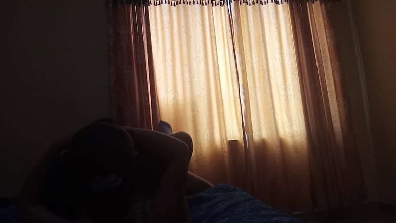 Moo DBOXXX: Saya berkongkek setiap hari dengan seorang gadis baru dari gereja,...