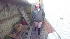 Littlevixen: MiLF esibisce le sue grandi tette e il culo in...