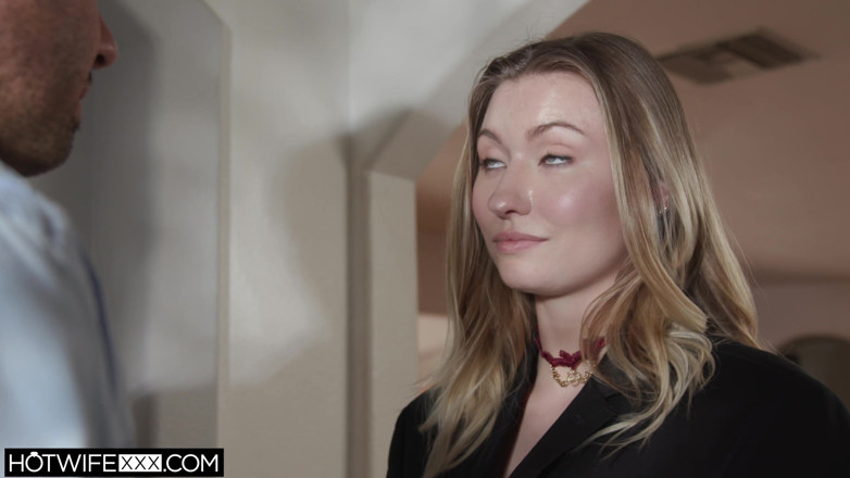 HotwifeXXX: Emma Sirus Chooses Wisely Around the Office
